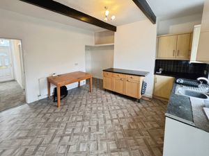 Kitchen-Diner- click for photo gallery